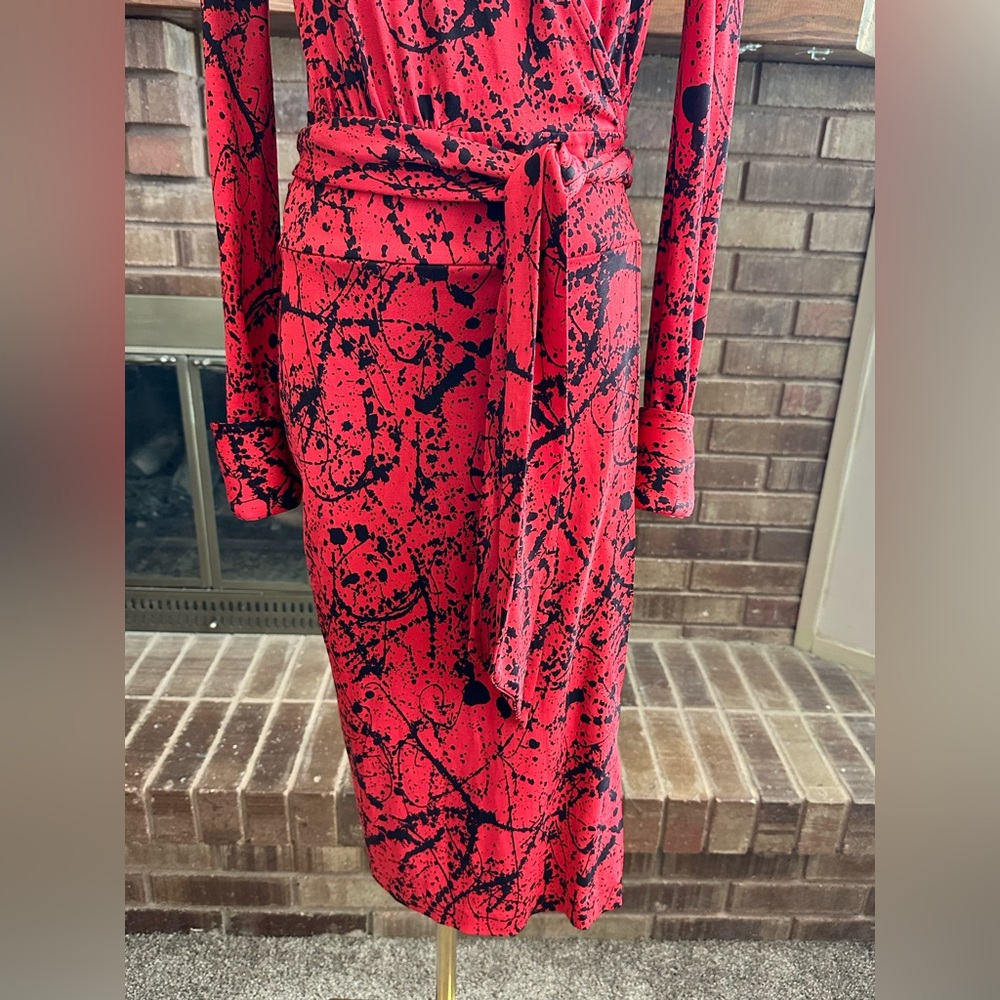 Iconic DVF Splatter Print Silk Jersey Wrap Dress Vintage Collection Reissue 8 - Picture 2 of 7